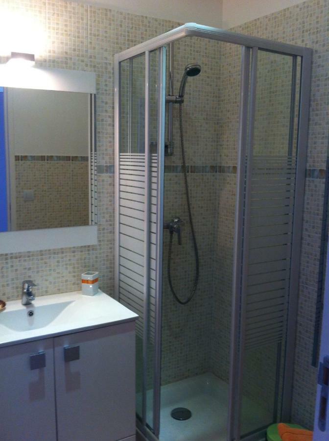Les Cigales Des Pres Appartement Aups Kültér fotó